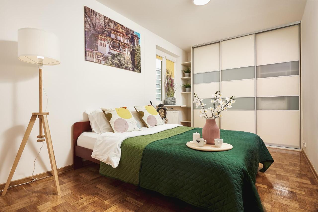 Lumina Spacious Apartment Near The Railway Station Warszawa Eksteriør bilde