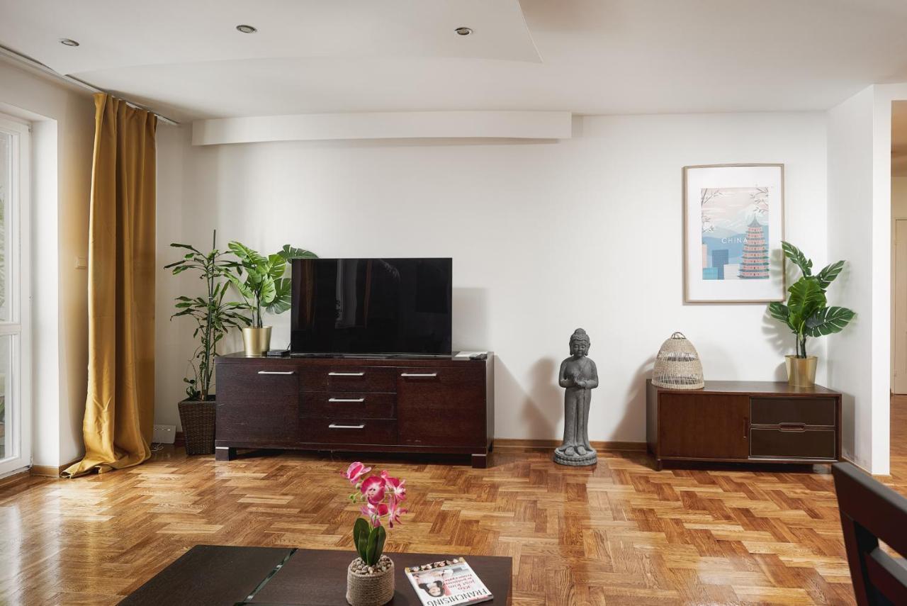 Lumina Spacious Apartment Near The Railway Station Warszawa Eksteriør bilde