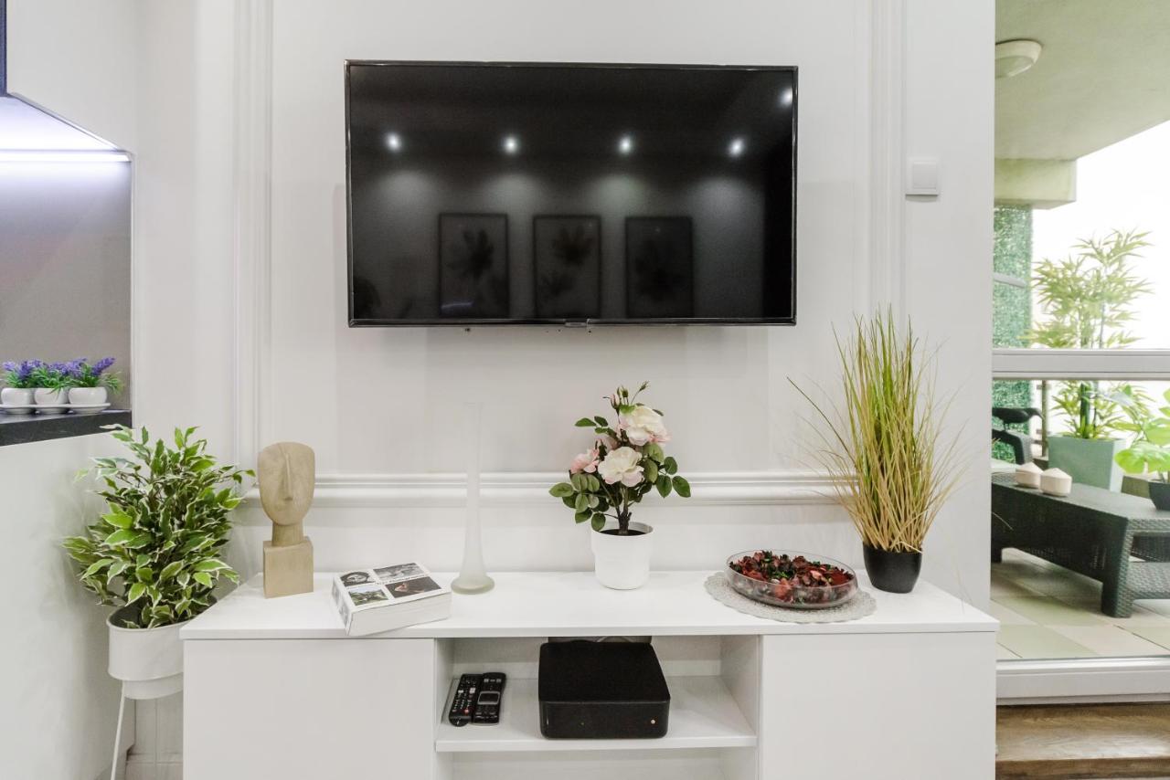 Lumina Spacious Apartment Near The Railway Station Warszawa Eksteriør bilde